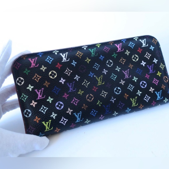 Louis Vuitton Murakami Portefeuille Insolite Zip Around Wallet - Picture 3 of 16